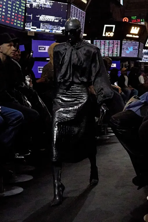 Balenciaga Cruise 2022