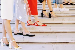 От белых кед до ярких балеток: 6 пар обуви на весну и лето из коллекции «Секция» х Portal