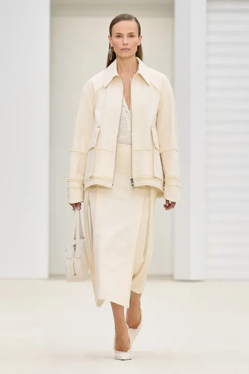 Ferrari весна-лето 2026