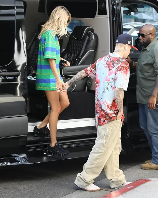 Хейли и Джастин Бибер