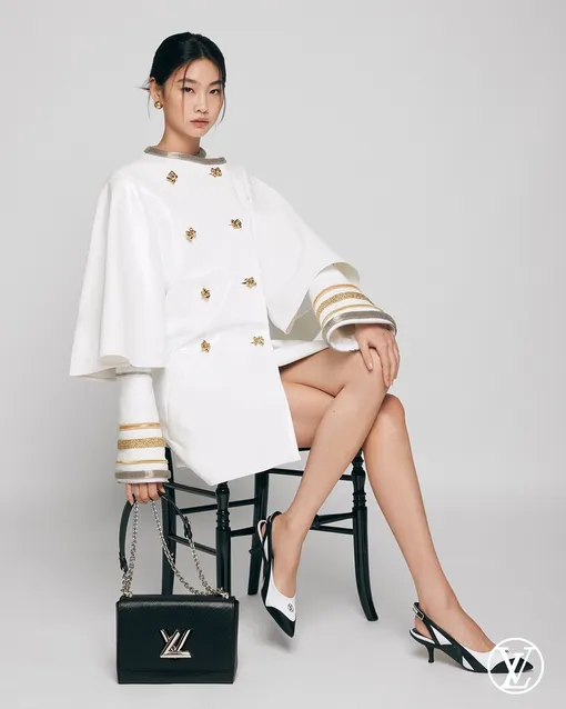Чон Хо Ен в Louis Vuitton Чон Хо Ен в Louis Vuitton