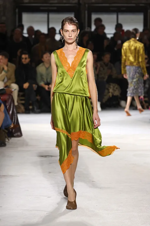 Dries Van Noten весна-лето 2025