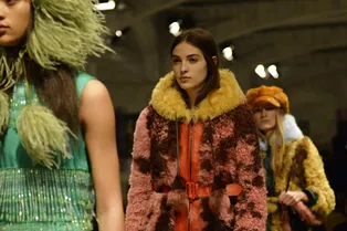 Prada проведут в Милане первое круизное шоу Prada проведут в Милане первое круизное шоу