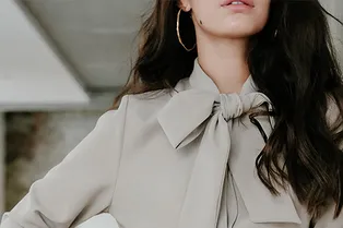 Как соблюдать рабочий дресс-код и выглядеть модно: 12 летних образов в лукбуке Portal