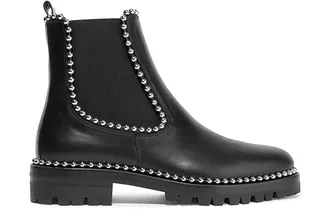 12 пар обуви на плоском ходу, чтобы уверенно шагать навстречу непогоде