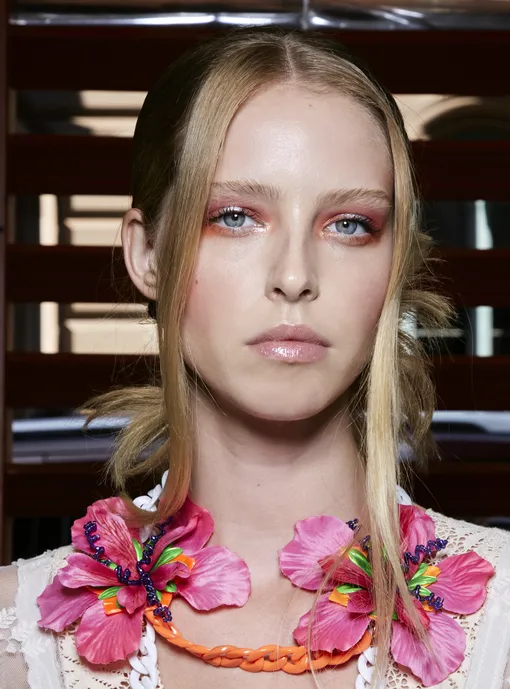 Anna Sui весна-лето 2022 Anna Sui весна-лето 2022