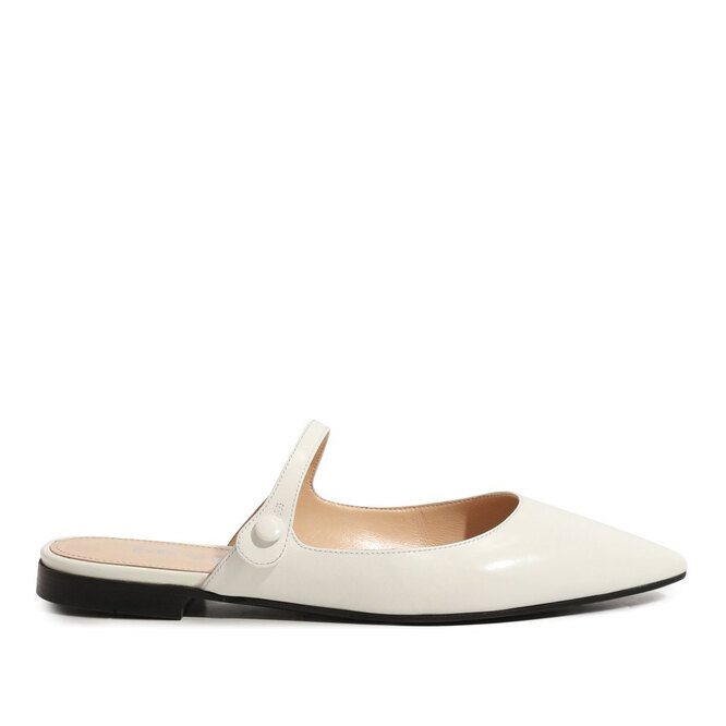 PRADA, 66 000 руб. (ЦУМ)