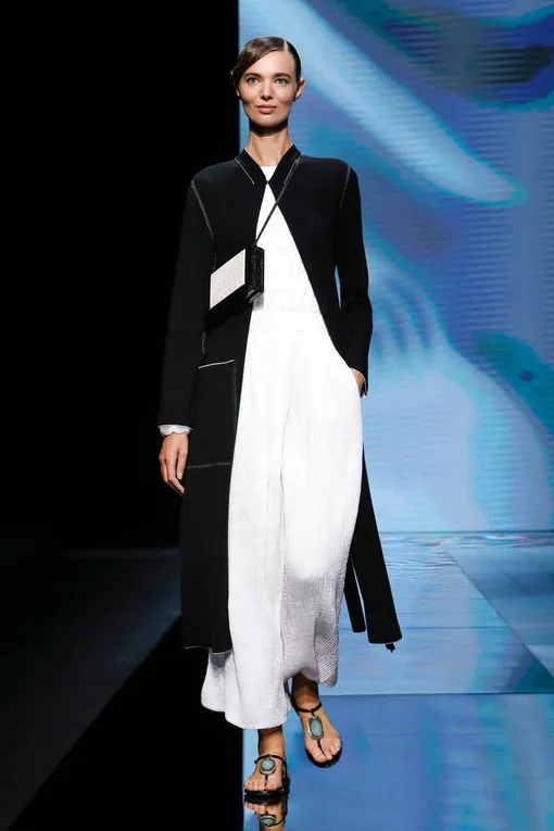 Giorgio Armani весна-лето 2021 Giorgio Armani весна-лето 2021