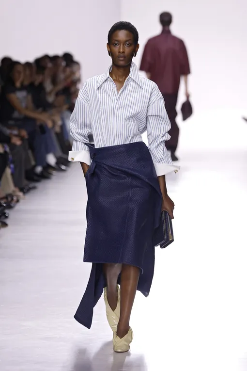 Bottega Veneta весна-лето 2026