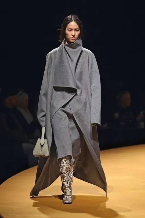 Khaite осень-зима 2025/26 Khaite осень-зима 2025/26