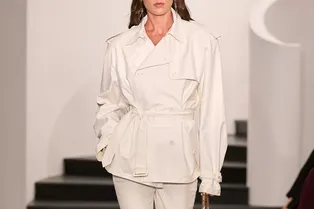 Как составить модный белый тотал-лук на весну-2026