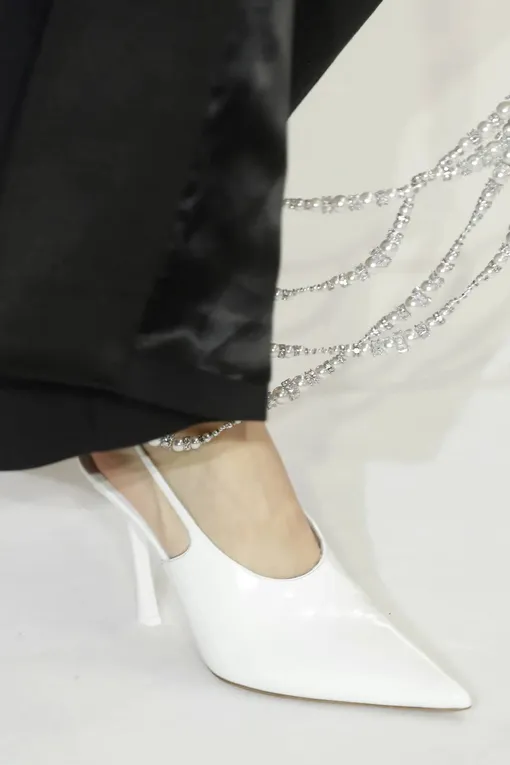 Givenchy осень-зима 2023/24 Givenchy осень-зима 2023/24
