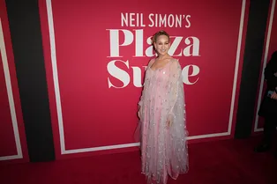 Один раз Кэрри — навсегда Кэрри: Сара Джессика Паркер сияет в розовом платье-пирожном