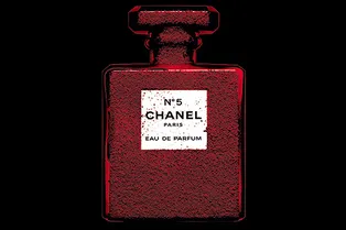 Объект желания: алая туалетная вода Chanel №5 L'Eau