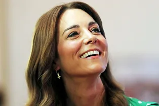 Кейт Миддлтон дебютировала с новой укладкой. Такой мы ее еще не видели