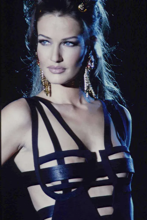 Versace осень-зима 1992