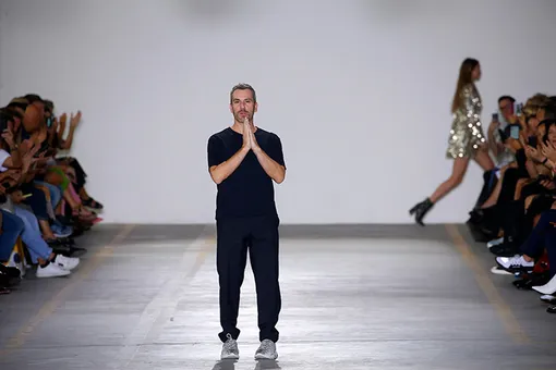 Во время показа Roberto Cavalli весна-лето 2019 Во время показа Roberto Cavalli весна-лето 2019