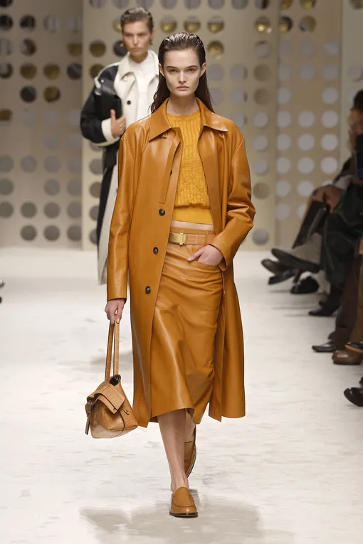 Tod's весна-лето 2026