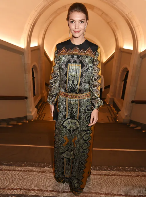 Аризона Мьюз Аризона Мьюз