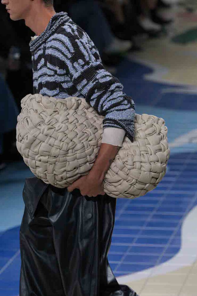 Bottega Veneta весна-лето 2024