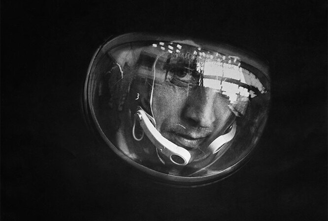 Альберт Пушкарев, 1978 год Член экипажа космического корабля 'Союз-26' летчик-космонавт Юрий Романенко