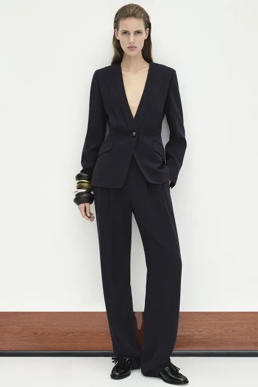Max Mara Pre-Fall 2026