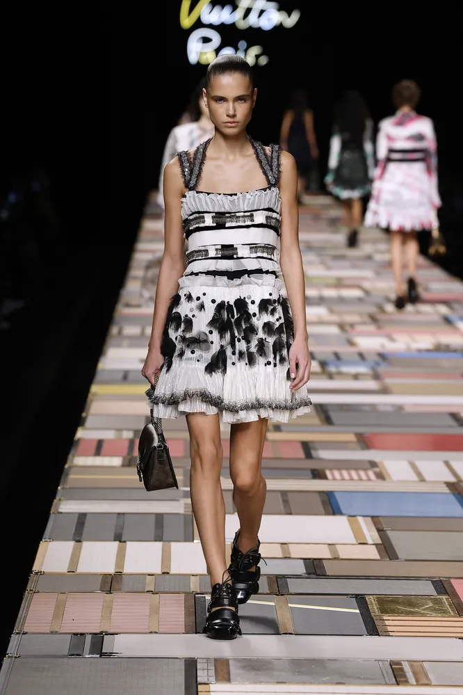 Louis Vuitton весна-лето 2025 Louis Vuitton весна-лето 2025