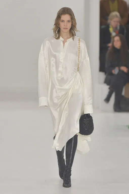 Loewe осень-зима 2023/24 Loewe осень-зима 2023/24