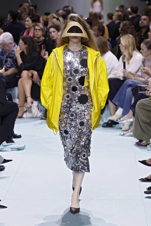Prada весна-лето 2025 Prada весна-лето 2025