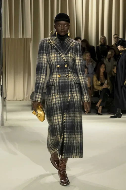 Schiaparelli осень-зима 2024/25 Schiaparelli осень-зима 2024/25