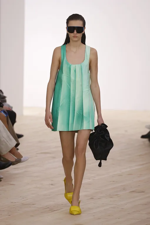 Loewe весна-лето 2026 Loewe весна-лето 2026