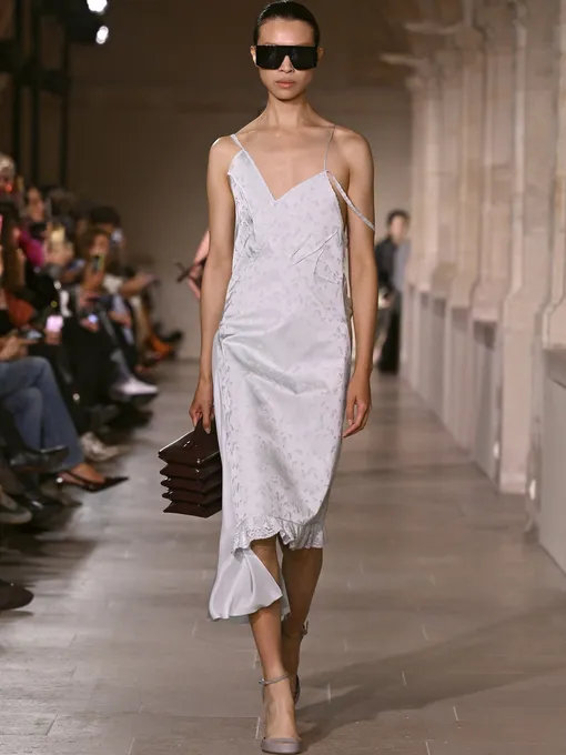 Victoria Beckham весна-лето 2026 Victoria Beckham весна-лето 2026