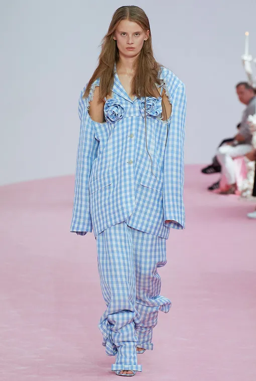 ACNE STUDIOS весна-лето 2023 ACNE STUDIOS весна-лето 2023