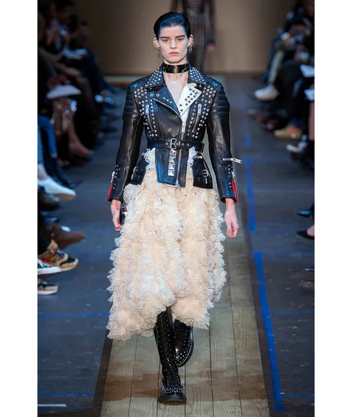 Alexander McQueen осень-зима 2019/20 Alexander McQueen осень-зима 2019/20