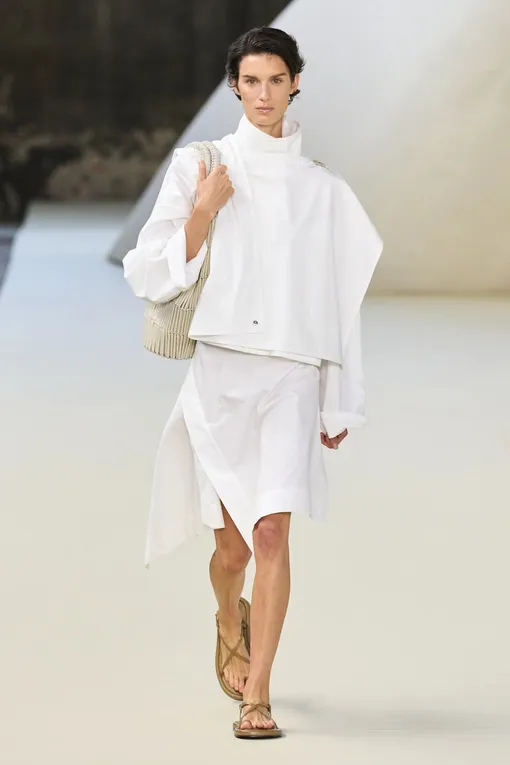 Tod's весна-лето 2025