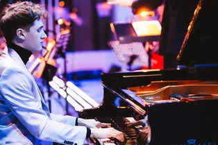 Планы на вечер: Mastercard, МАММ и фонд «Друзья» приглашают на онлайн-концерт Кирилла Рихтера