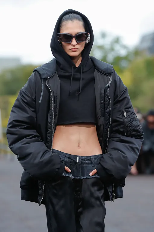 Givenchy весна-лето 2023 Givenchy весна-лето 2023