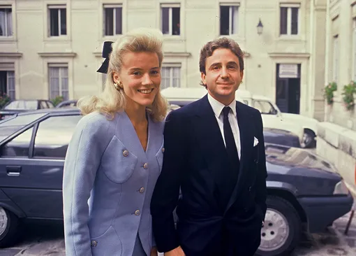 20-летняя Дафна Гиннесс с мужем Спиросом Ниархосом, 1987 Спирос Ниархос и