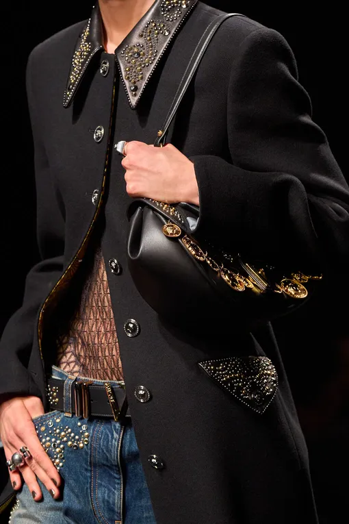 Versace осень-зима 2025/2026