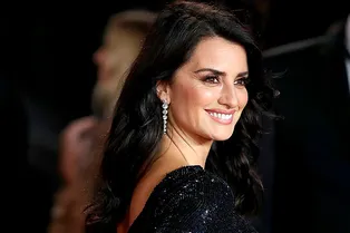 Пенелопа Крус, Джонни Депп и Мишель Пфайффер на премьере «Убийства в "Восточном экспрессе»