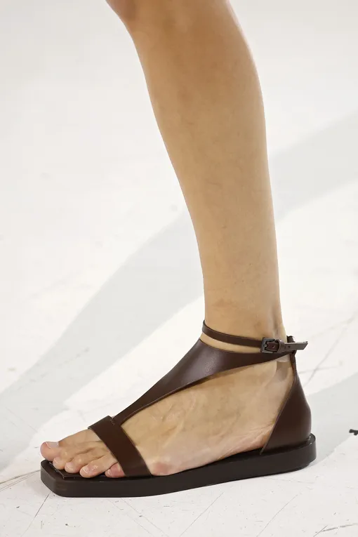 Max Mara весна-лето 2025