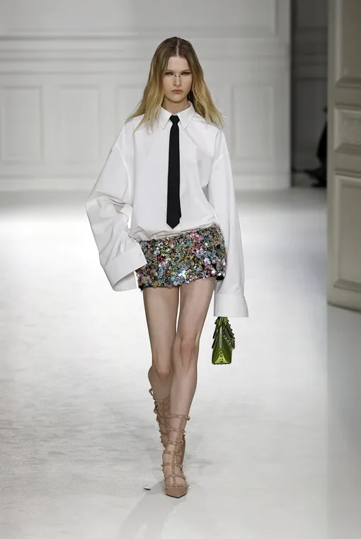 Valentino осень-зима 2023/24 Valentino осень-зима 2023/24
