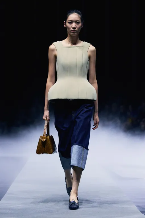 Khaite весна-лето 2026