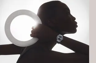 QR-код на циферблате и мехнизм в 1,8 мм: новинки Bulgari на выставке Watches & Wonders