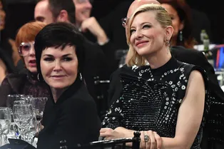 Кейт Бланшетт сияет в платье Givenchy на красной дорожке BAFTA