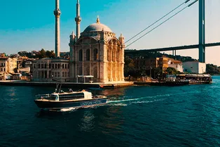 Прогулки по Босфору и лучший вид на город: где остановиться в Стамбуле