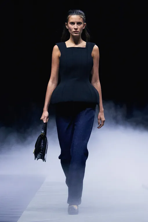 Khaite весна-лето 2026