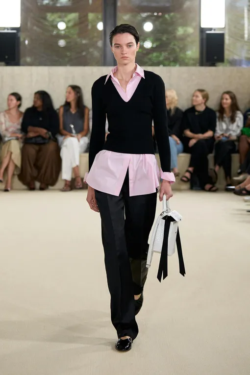 Toteme весна-лето 2026