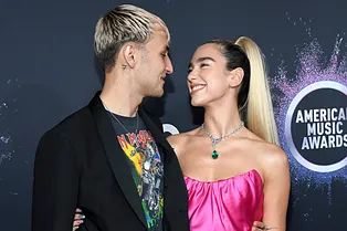 СМИ: Дуа Липа и Анвар Хадид расстались