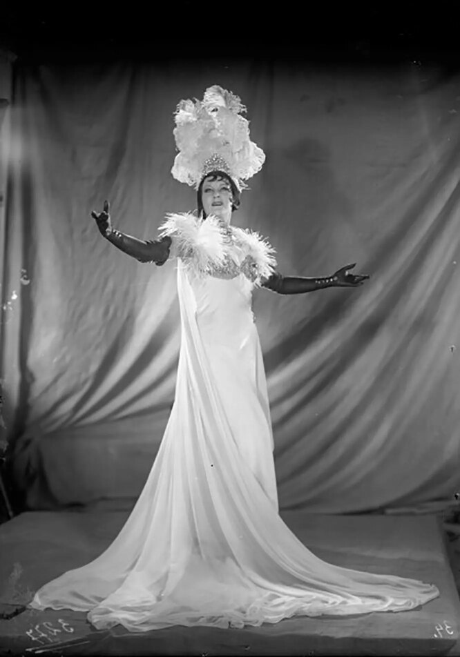 Любовь Орлова в платье Надежды Ламановой в фильме «Цирк», 1936